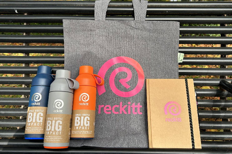 branded sustainable gift pack
