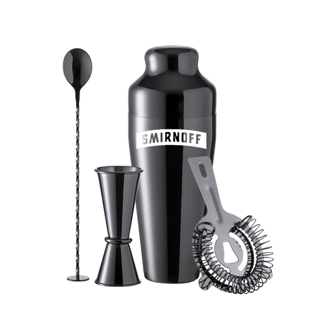 Branded Cocktail Set: branded cocktail shaker, a 2 in 1 measuring glass of 25 and 50 ml, filter, mixer spoon